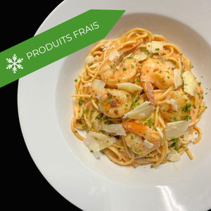 
                  
                    Spaghettis crevettes et pétoncles à la bisque de homard
                  
                