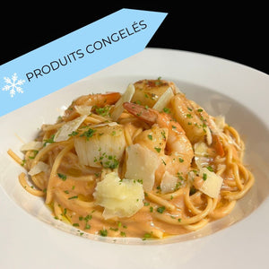 
                  
                    Spaghettis crevettes et pétoncles à la bisque de homard
                  
                