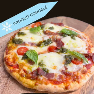
                  
                    Pizza caprese au proscuitto
                  
                