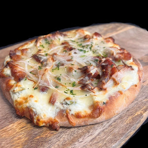 
                  
                    Pizza congelée artisanale, pizza style flammekueche, pizza en apéro
                  
                