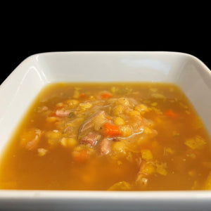 
                  
                    soupe traditionnelle noel, soupe du temps des fêtes, soupe québécoise avec du jambon, soupe pour se réchauffer
                  
                